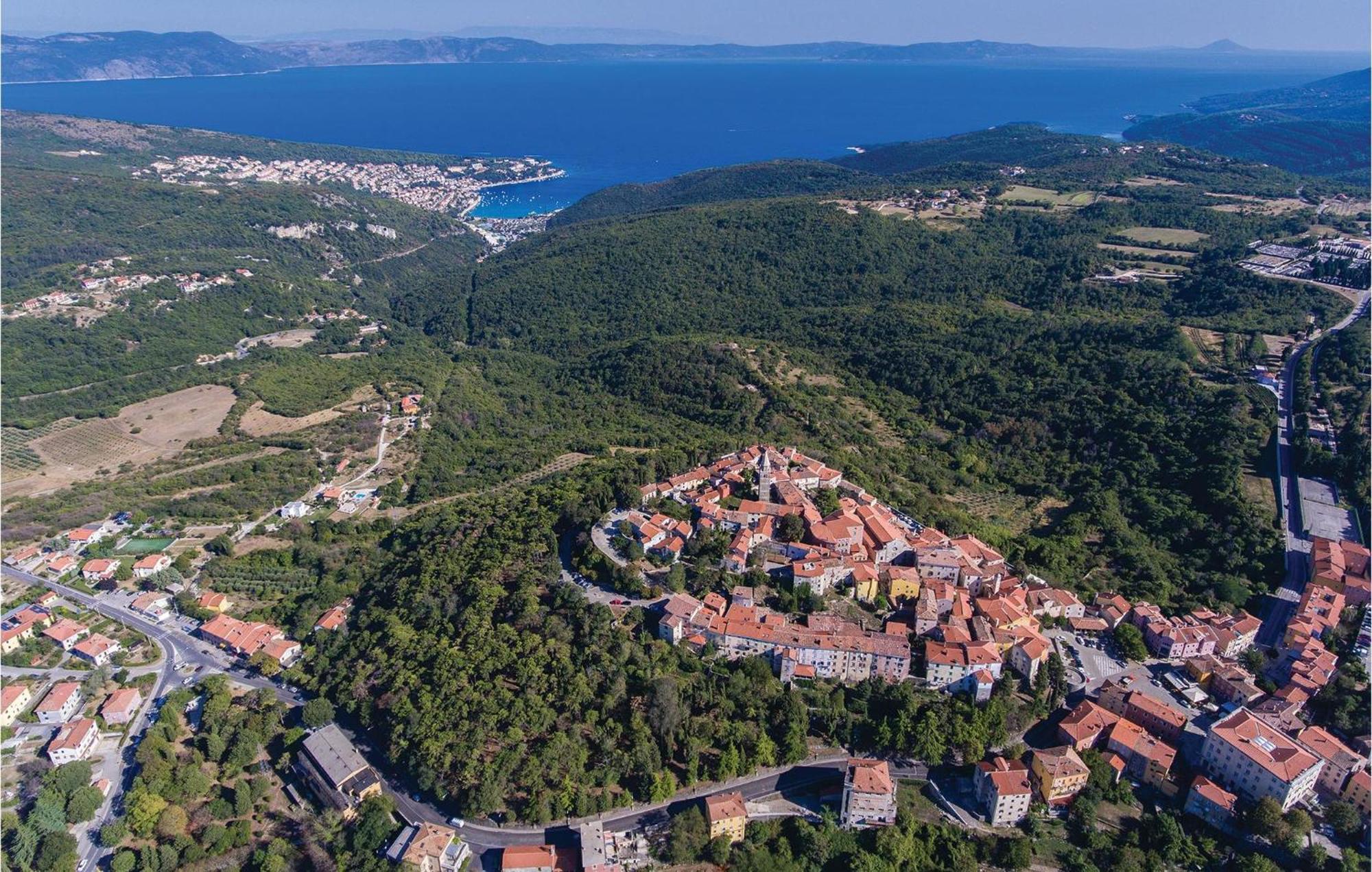 Gorgeous Apartment In Labin With Wifi Esterno foto